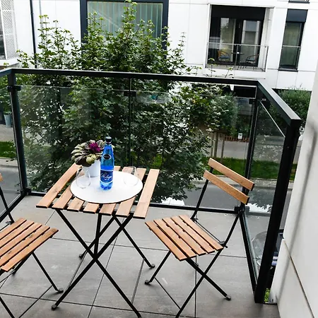 Apartament Zwierzyniecka 28c 아파트 포즈난