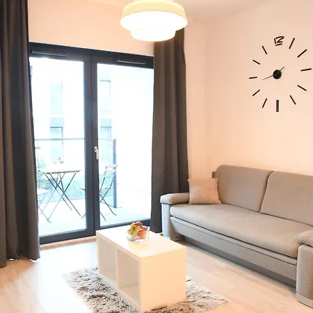 Apartament Zwierzyniecka 28c 아파트 포즈난